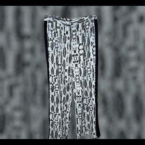 Wide leg pants